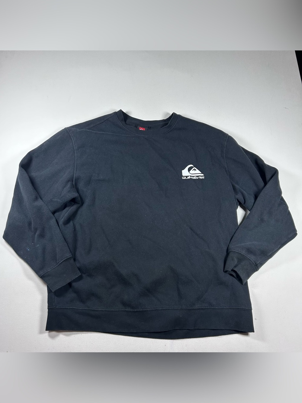 Vintage Quicksilver Crewneck Sweater Y2K Surf Skater XL Black Distressed Faded